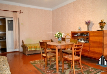 Продаётся 3-х комнатная квартира в самом центре города Феодосия